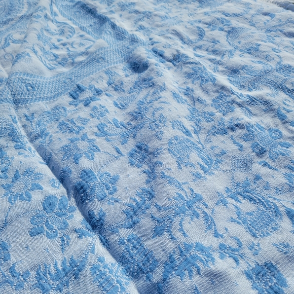 VTG Bates Queen Elizabeth Vintage blue White Double Medallion Center Fringed Bed - Picture 6 of 12